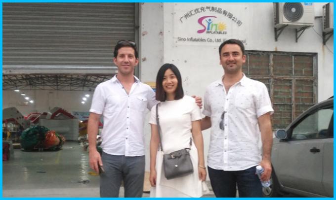 å±‹å¤–ã®å®Œå…¨ã§é€æ˜Žãªé•·æ–¹å½¢ã®çˆ†ç™ºã®ä¸­å›½ã®è†¨è„¹å¯èƒ½ãªãƒ—ãƒ¼ãƒ«ã®ãƒ‰ãƒ¼ãƒ ã®è£½é€ æ¥­è€…ã‹ã‚‰ã®è†¨è„¹å¯èƒ½ãªãƒ—ãƒ¼ãƒ« ã‚«ãƒãƒ¼